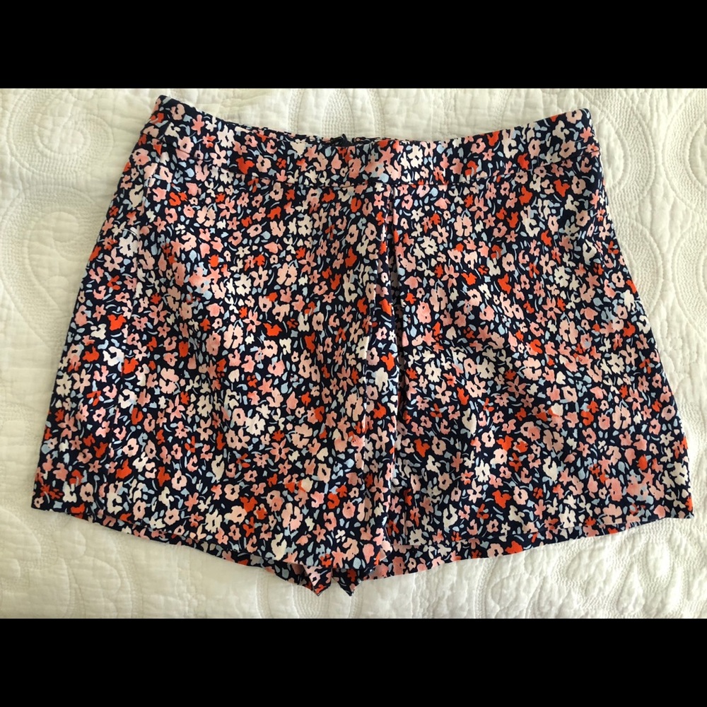 BCBG Floral Shorts/Skort